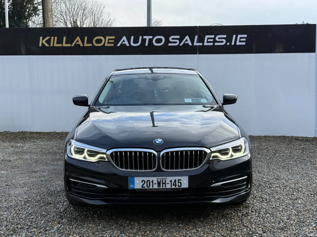 BMW 5-Series 2020 - Image 2