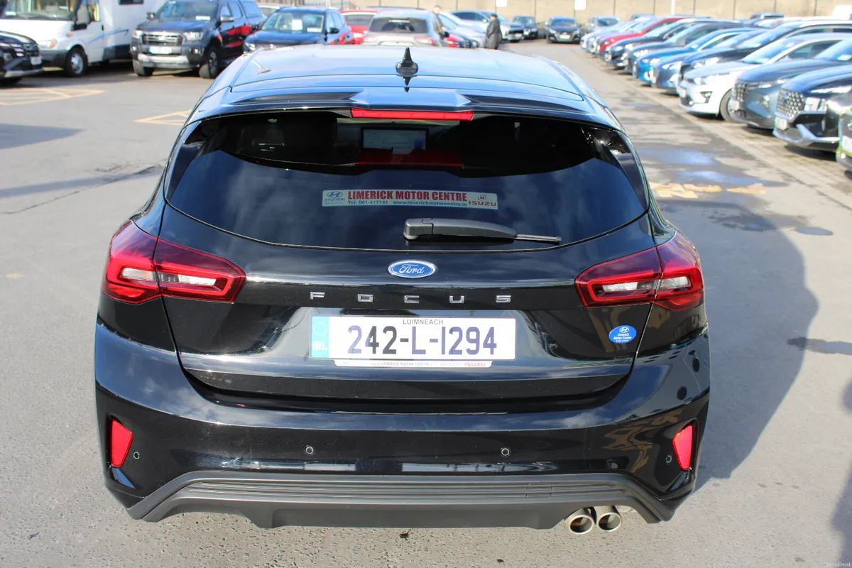 Ford Focus 2024 - Image 4