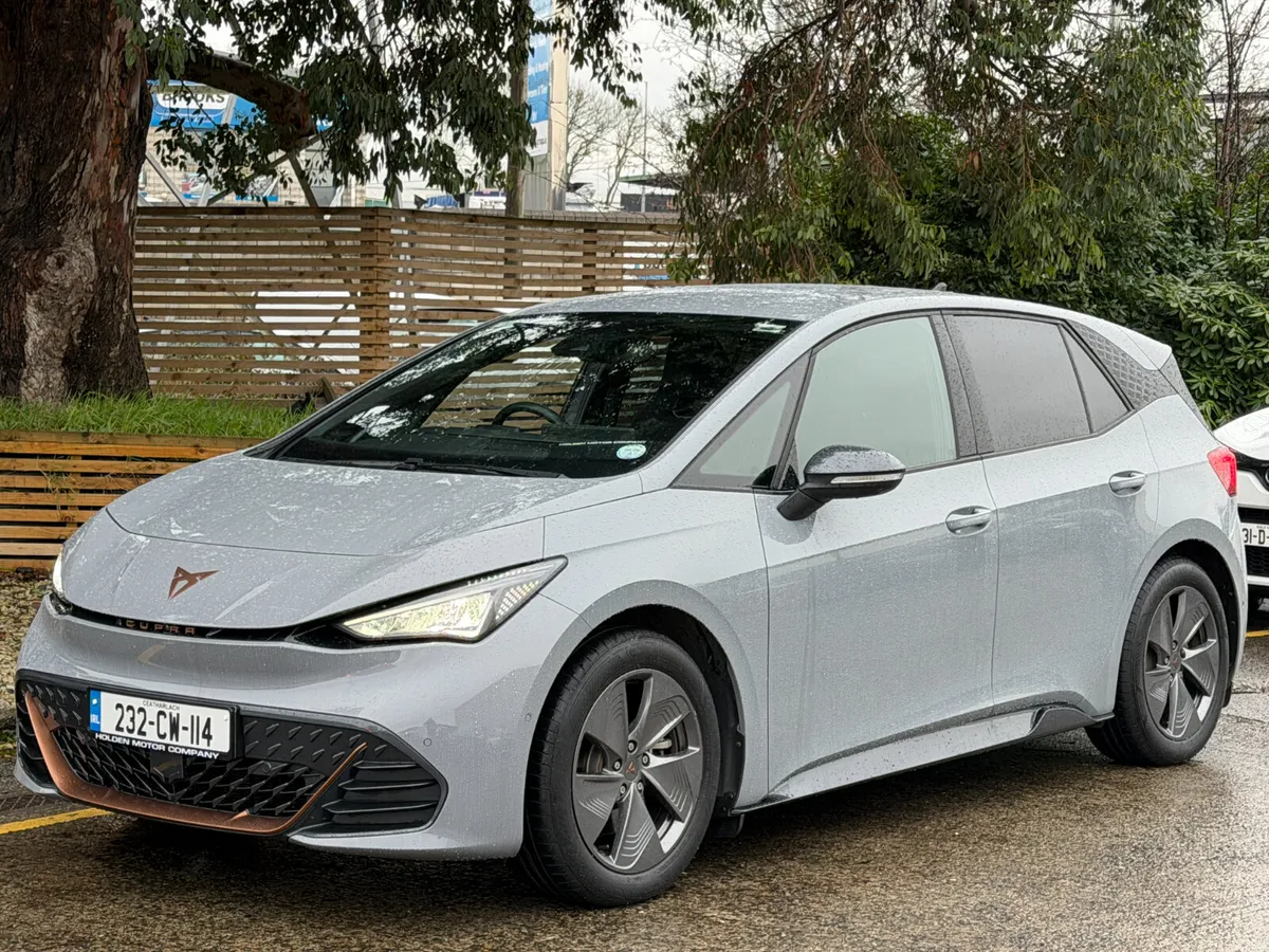 Cupra Born 2023..58KWH..Keyless Entry..2 Keys - Image 2