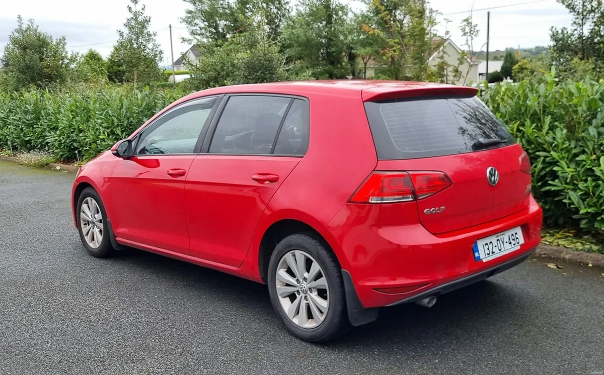 2013 Volkswagen Golf Diesel - Image 2