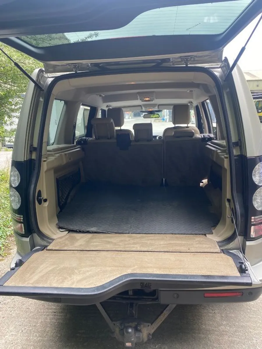 2014 Land Rover Discovery - Image 4