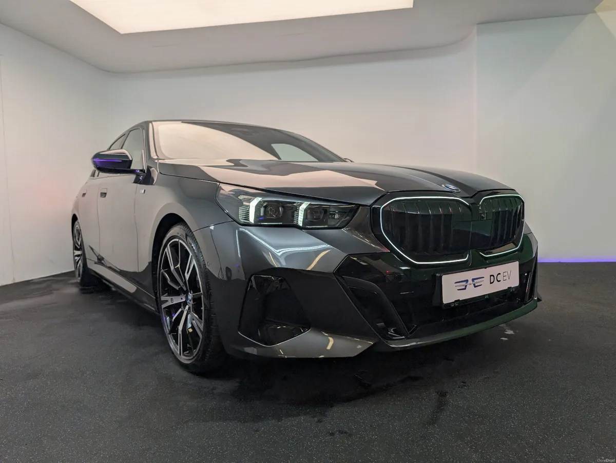 BMW 530e PHEV M-Sport Pro - Image 4