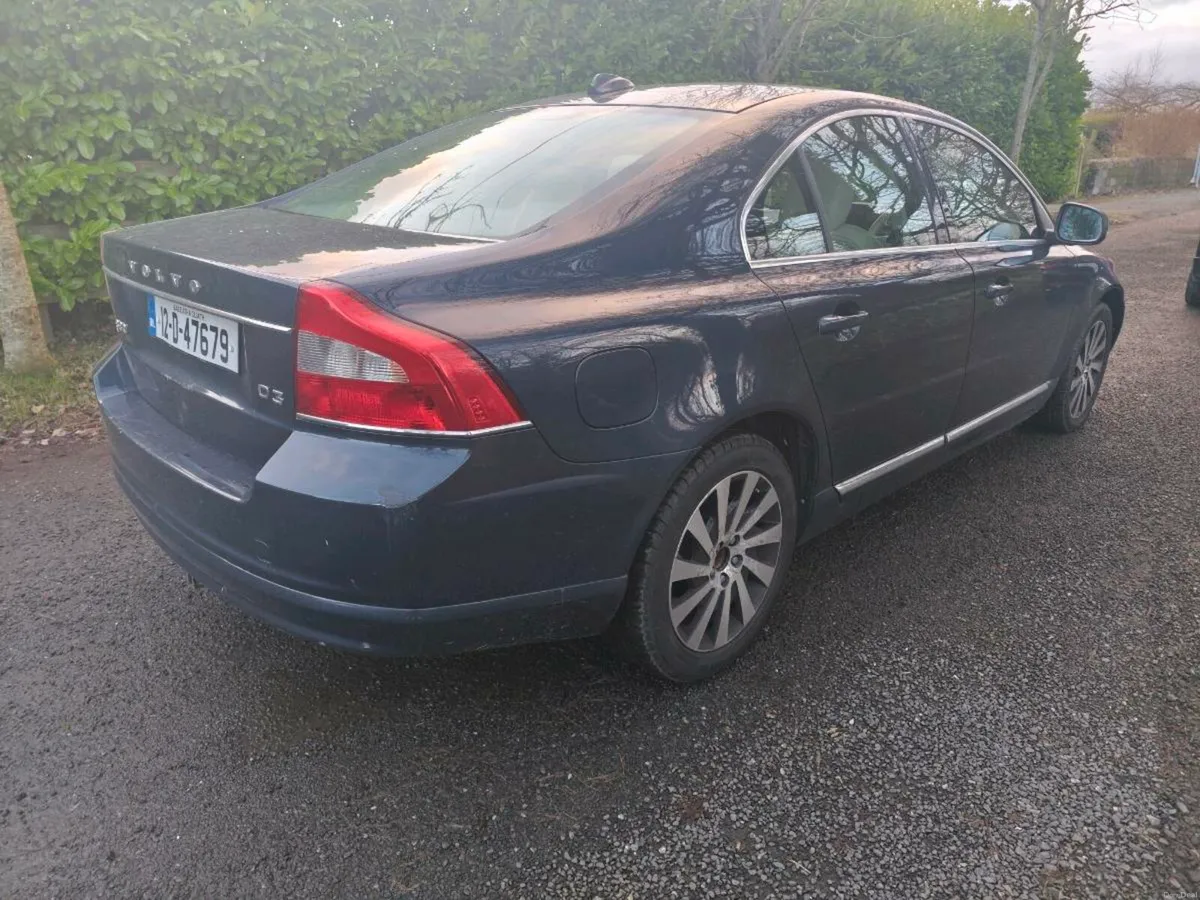 NCT Feb 2027 Volvo S80 D3 SE Luxury 136 - Image 4