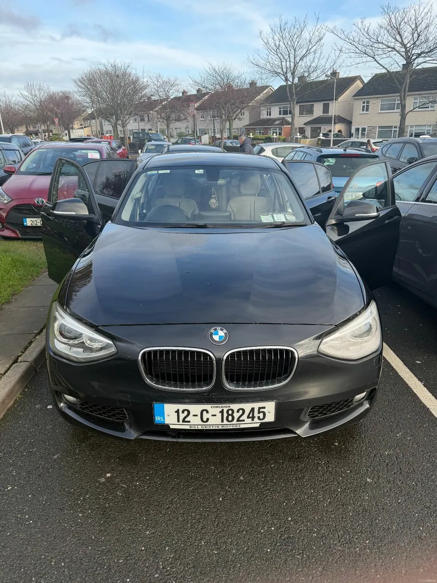 BMW 1 SERIES 2012 AUTOMATIC PETROL Low Mileage - Image 1