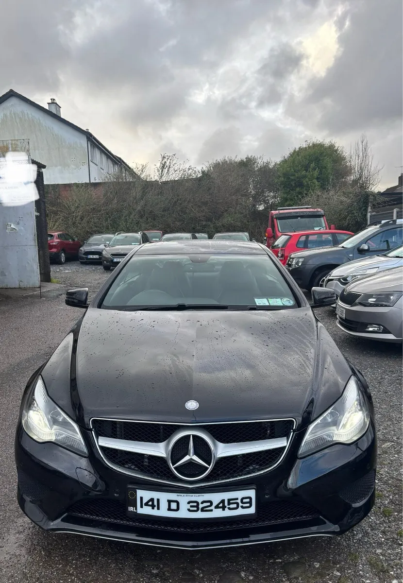 141 Mercedes Benz E-class coupe c207 - Image 2