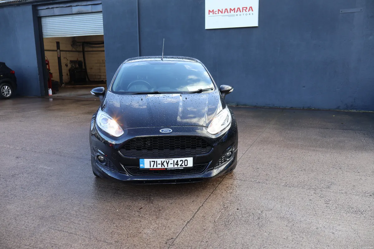 Ford Fiesta ST LINE Low Mileage Exceptional! - Image 4