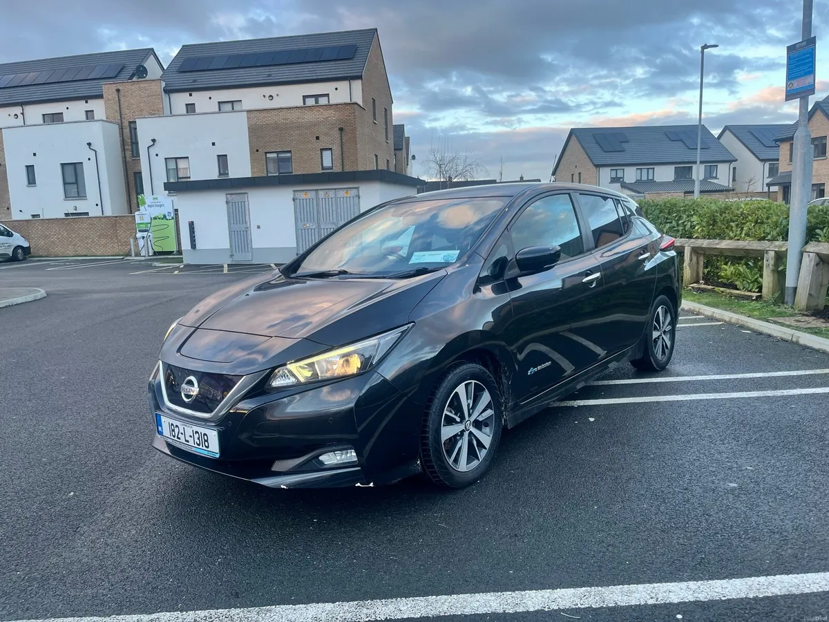 ⭐️Nissan leaf 40kw SV . SOH 85%.⭐️ - Image 1
