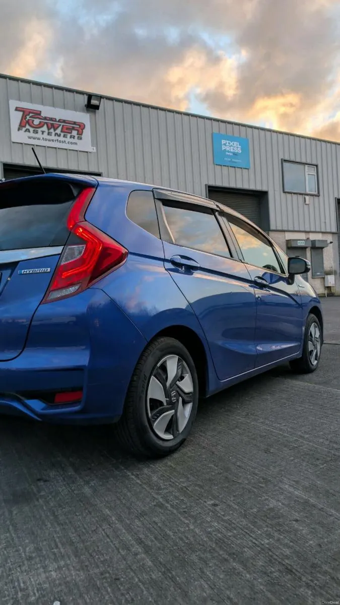 2017 Honda Fit GP5 Hybrid (Facelift) - Image 3