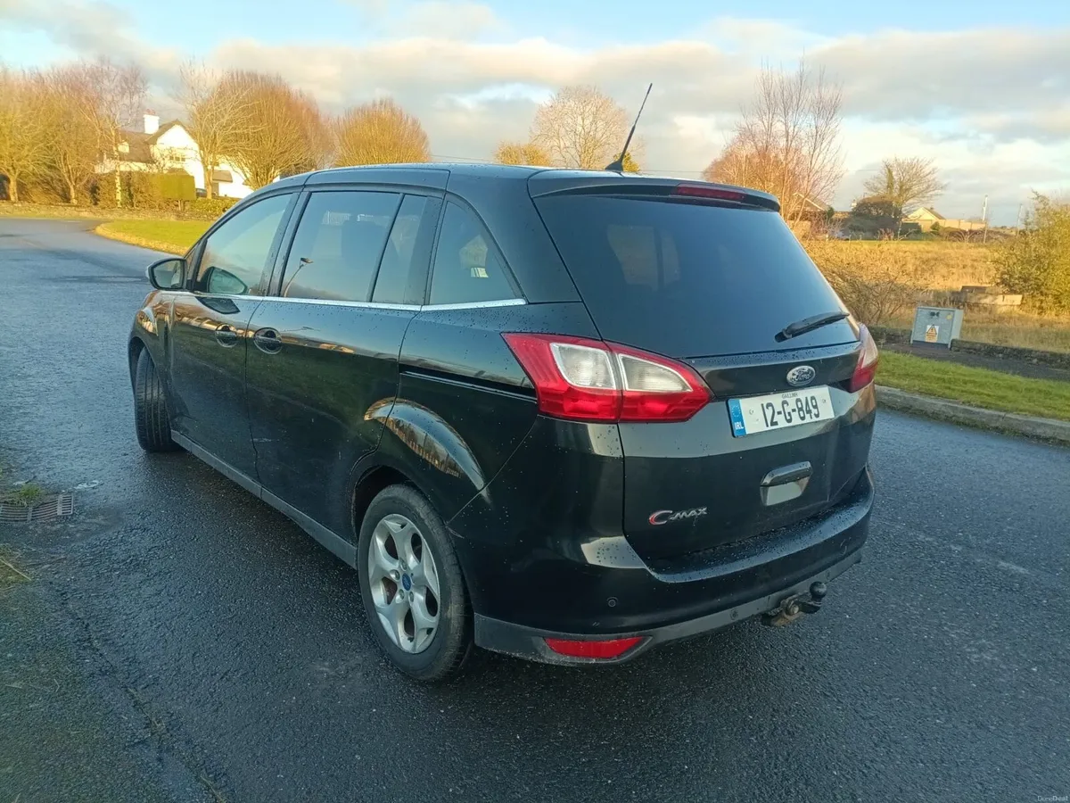Ford Grand C-max new test 2-27 - Image 4