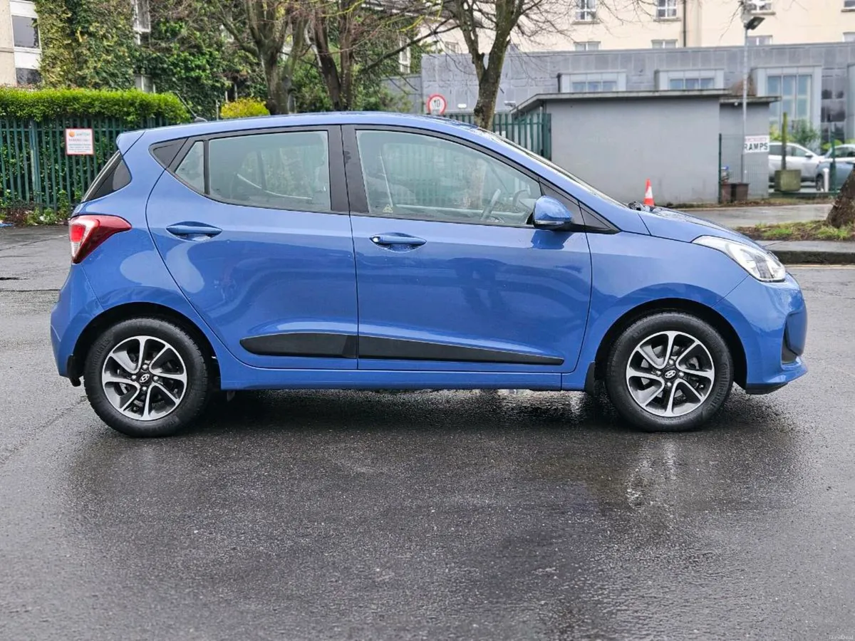 2018 Hyundai i10  only 20,000 klms - Image 2