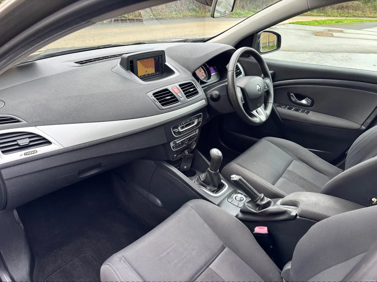 Renault Grand Megane 1.5 DSL NCT 02/27 Tax 05/26 - Image 4