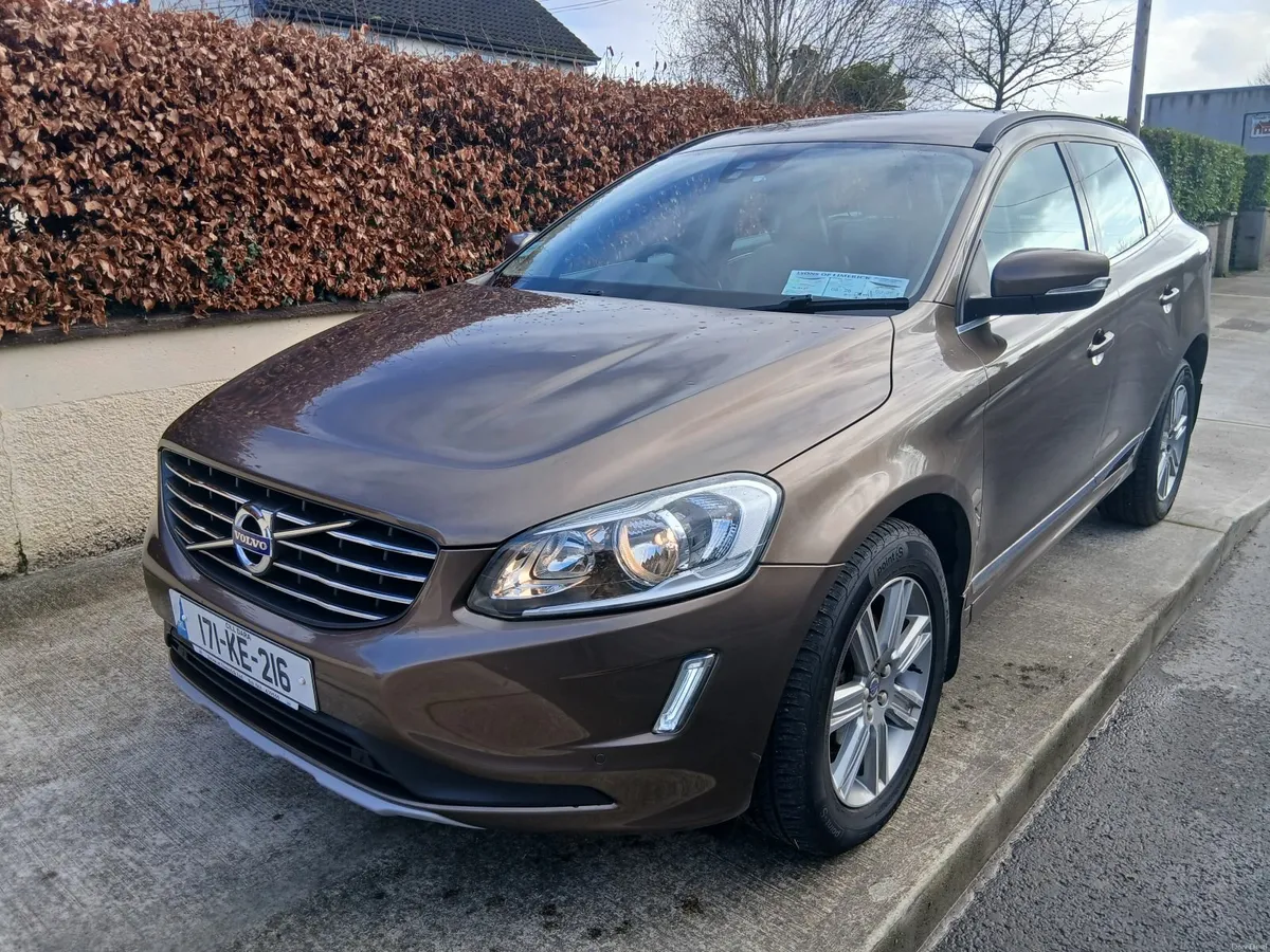 Volvo XC60 2017 - Image 1