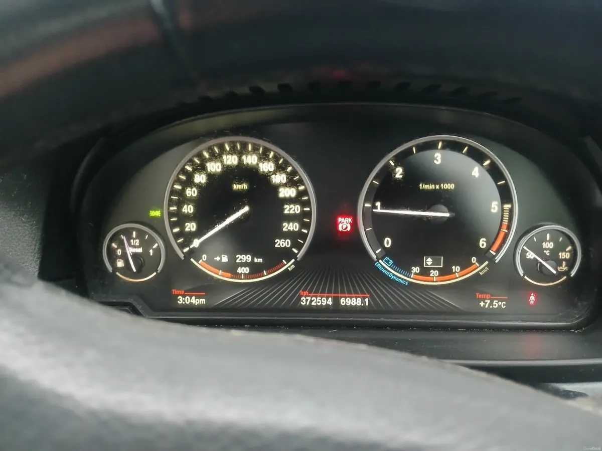 2014 BMW 5 Series - Image 4