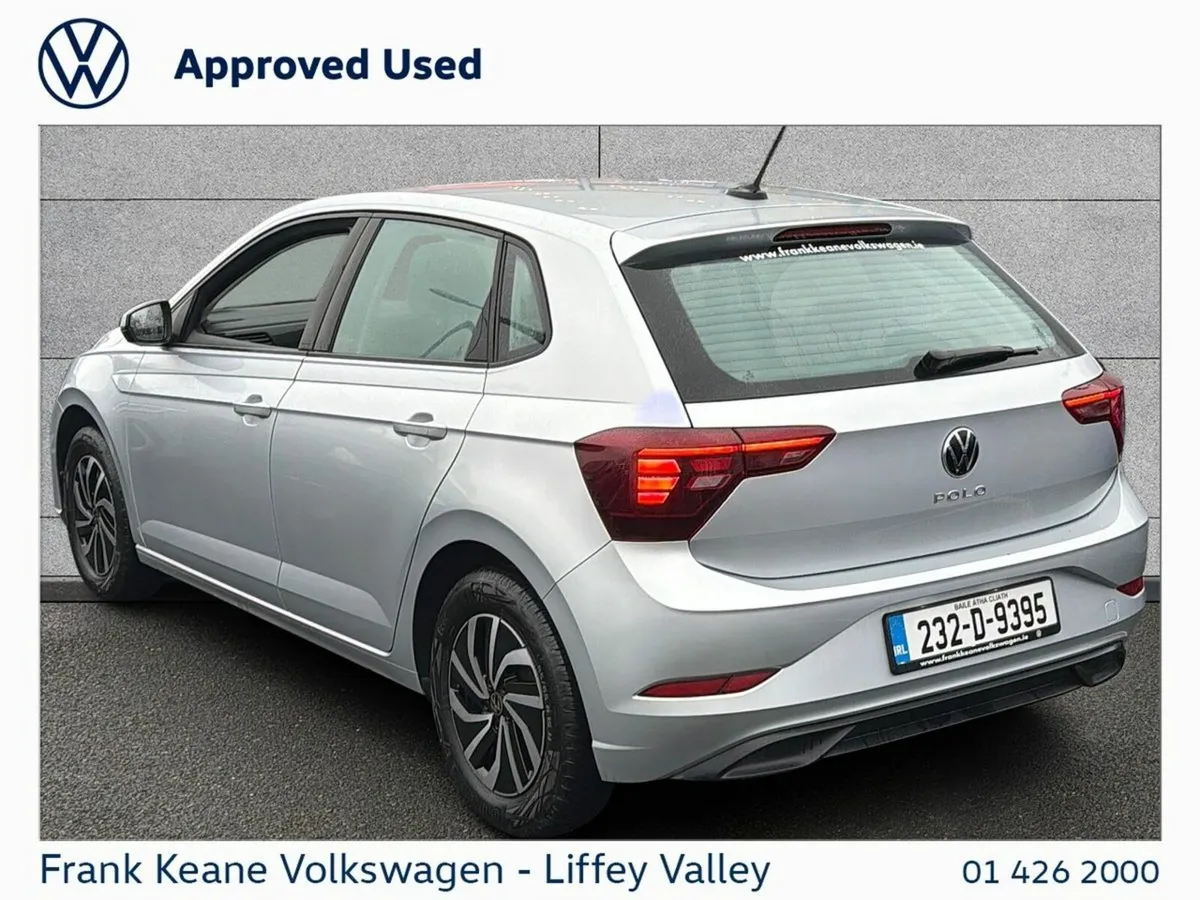 Volkswagen Polo LIFE AUTO 1.0 TSI 95HP *REFLEX SIL - Image 3