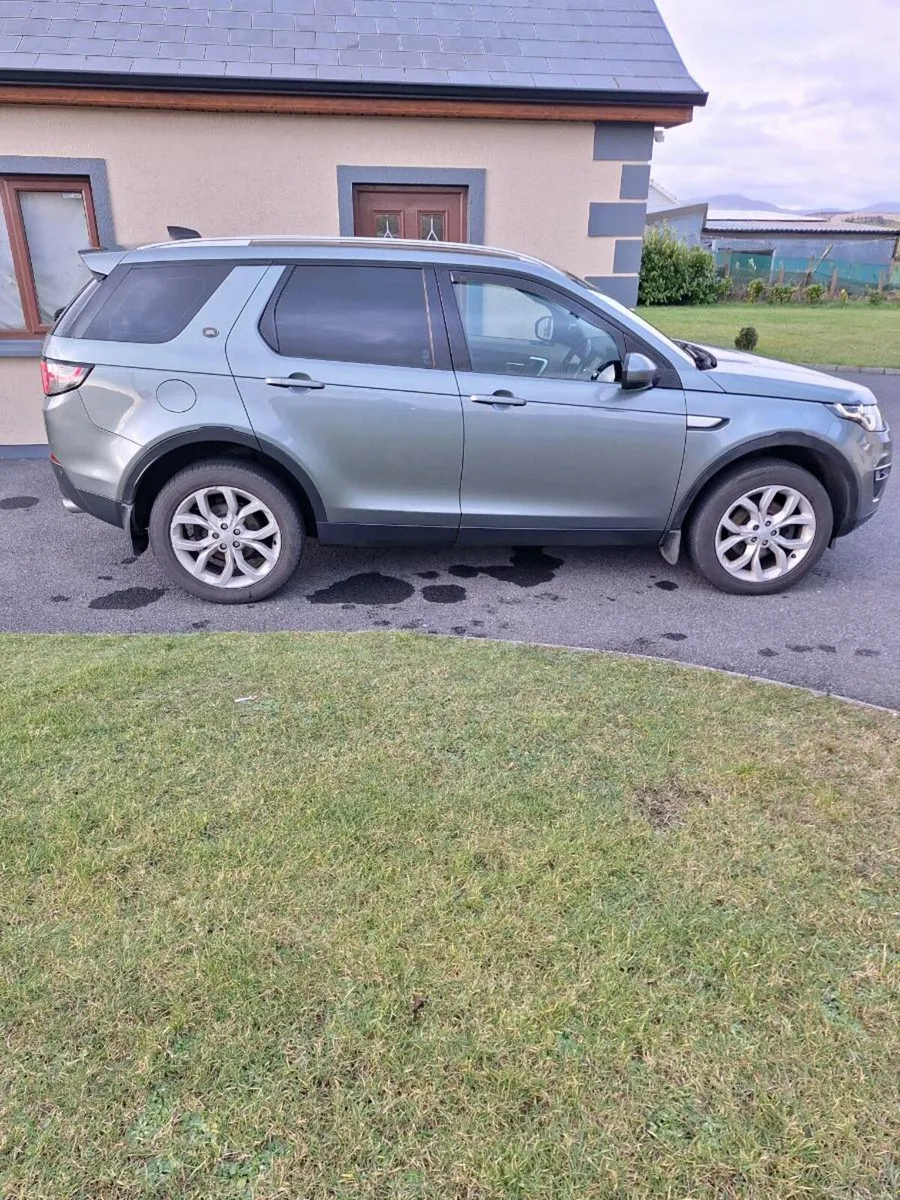 Land rover discovery Sport hse - Image 3