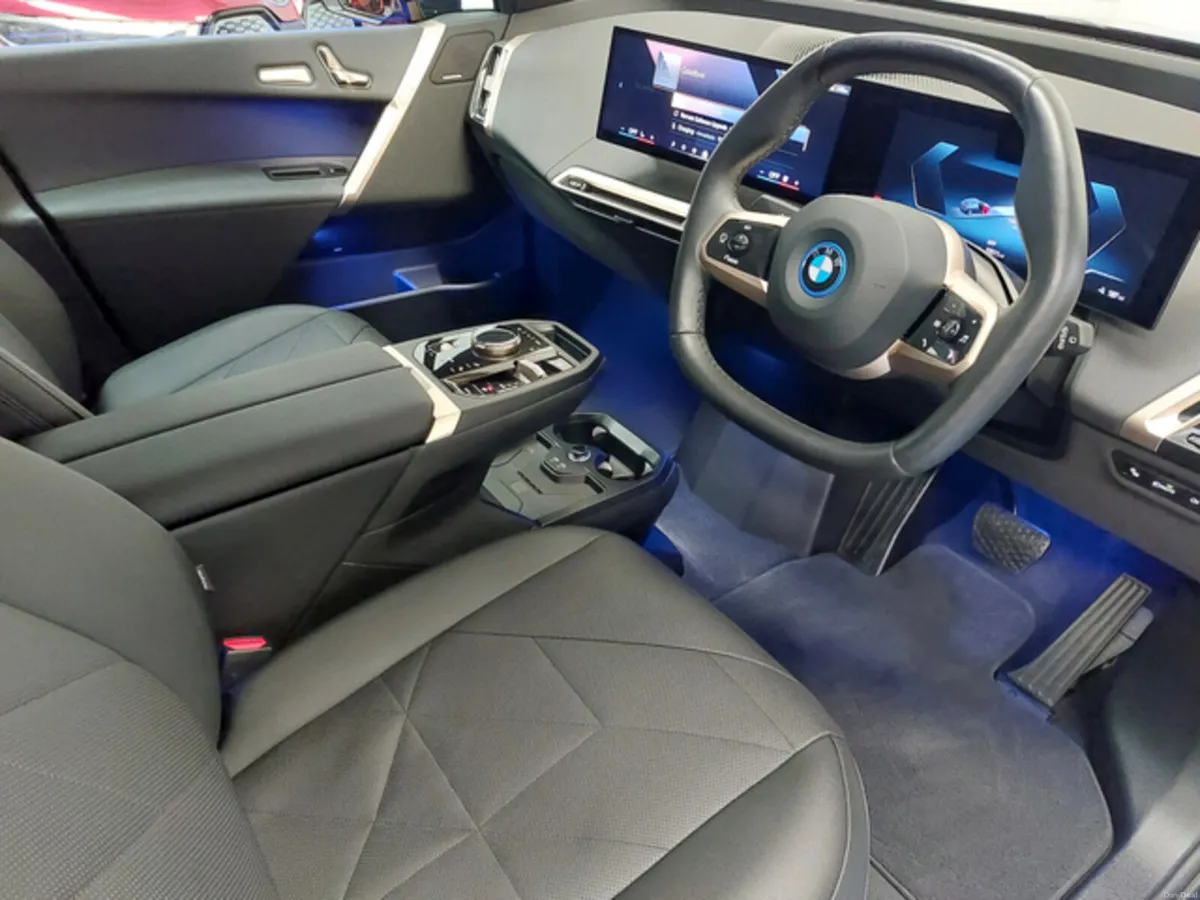 232 (DEC REG)  iX XDRIVE40 SPORT  (HUGH SPEC) - Image 4