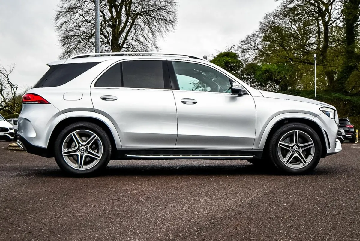Mercedes-Benz GLE 300d AMG Premium 245bhp 4Matic - Image 4