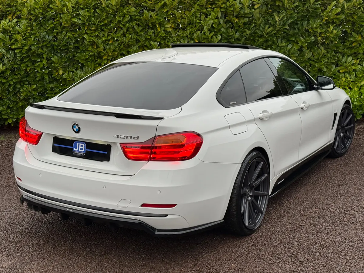 BMW 420D Sport  2015 **Sunroof** - Image 4