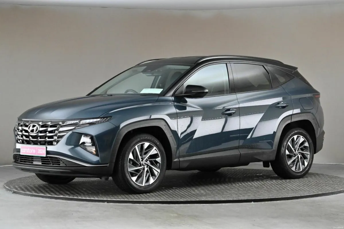 Hyundai Tucson 1.6 CRDI EXECUTIVE 6SPD BI-TONE ROO - Image 4