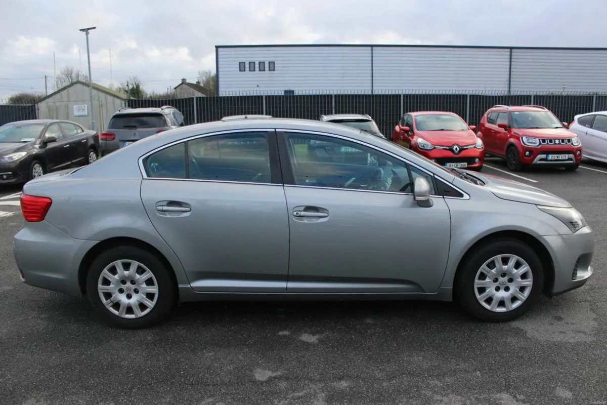 Toyota Avensis 2.0 D-4D 125 BHP Terra (TENDER 31) - Image 3