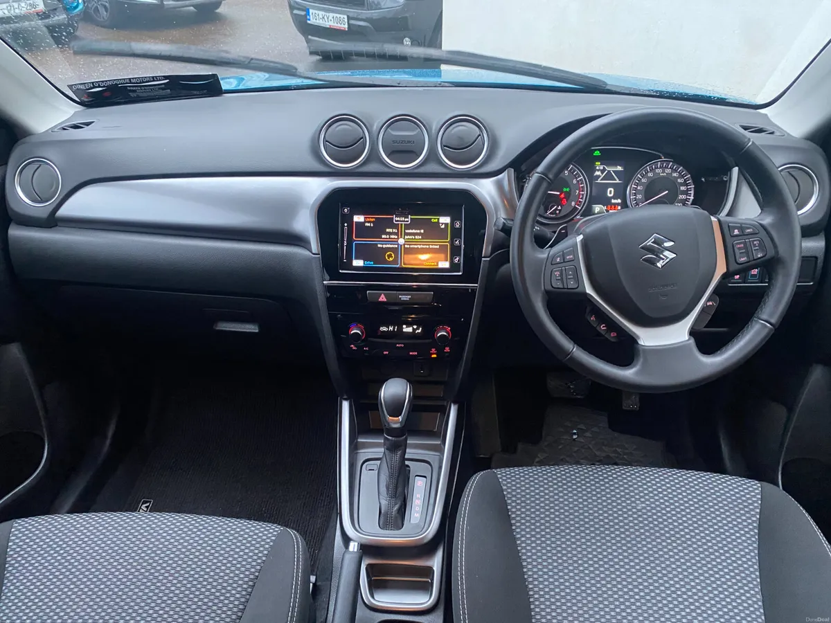 Suzuki Vitara 2024 SZT, Automatic. - Image 4