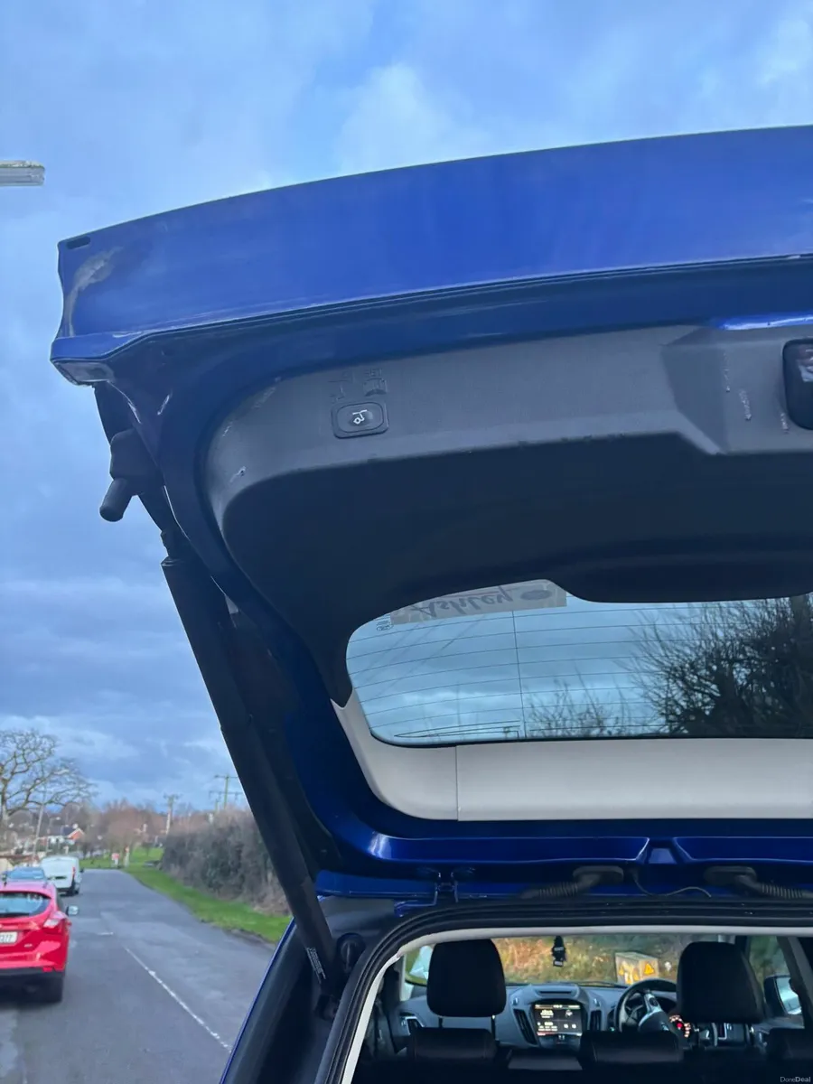 FORD KUGA (161) 2.0 DIESEL TITANIUM - Image 4