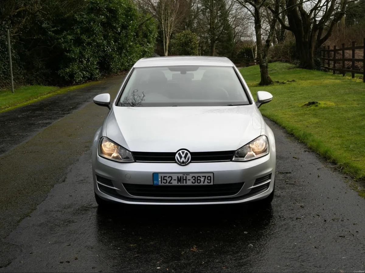2015 (152) Volkswagen Golf 1.2 TSI TRENDLINE - Image 2