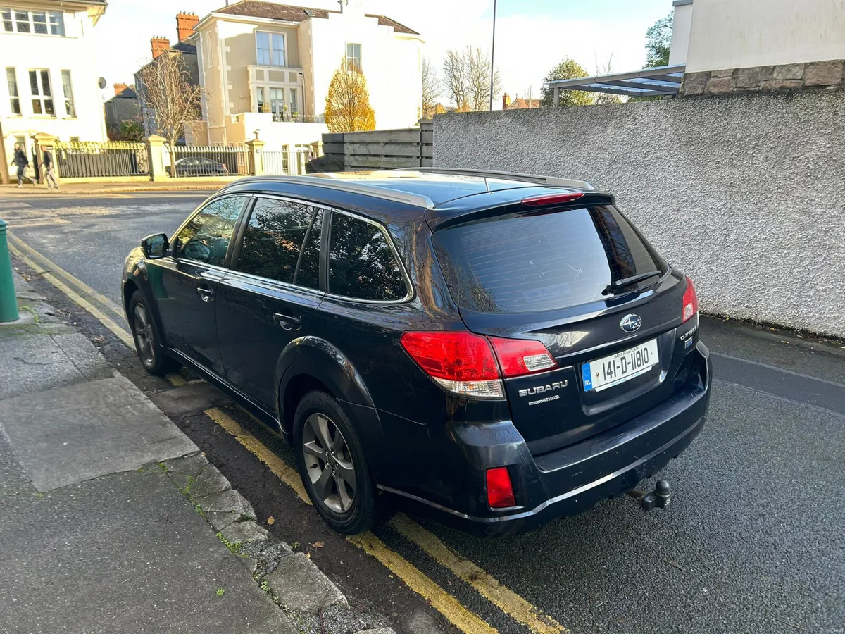 Subaru Outback Estate 2.0 D Auto 2015 - Image 4
