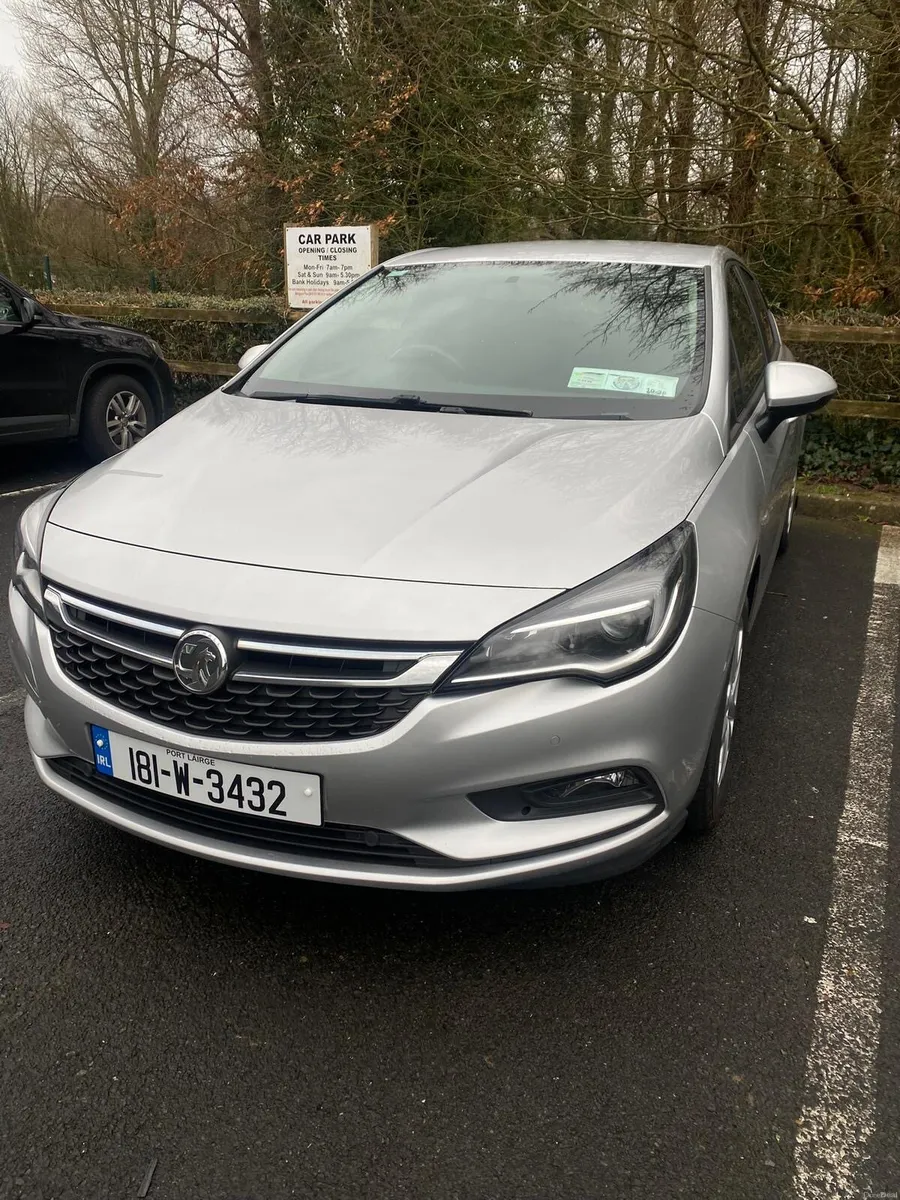 181 Vauxhall Astra - Image 1