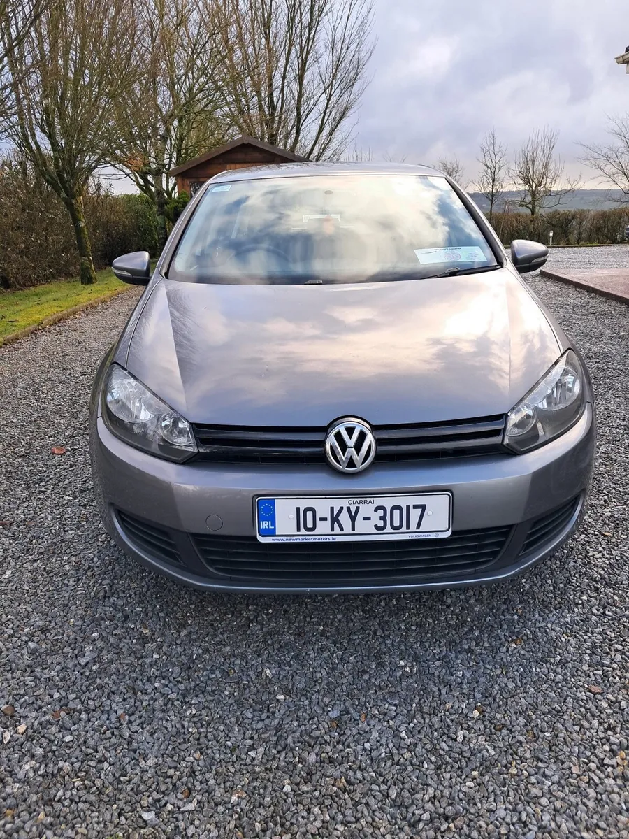 Volkswagen Golf 2010 - Image 1