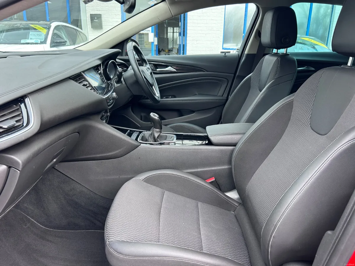 2017 OPEL INSIGNIA 1.6d SRI SPORT NEW MODEL - Image 4