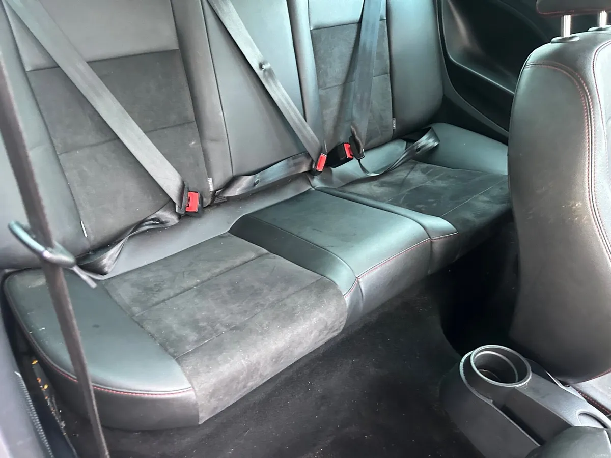 SEAT Ibiza FR  2015 perltrol 1.4 Manual - Image 4