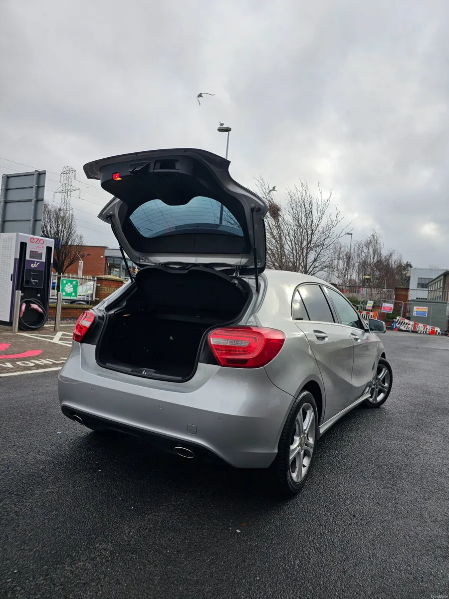 Mercedes-Benz A-Class 2014 - Image 2