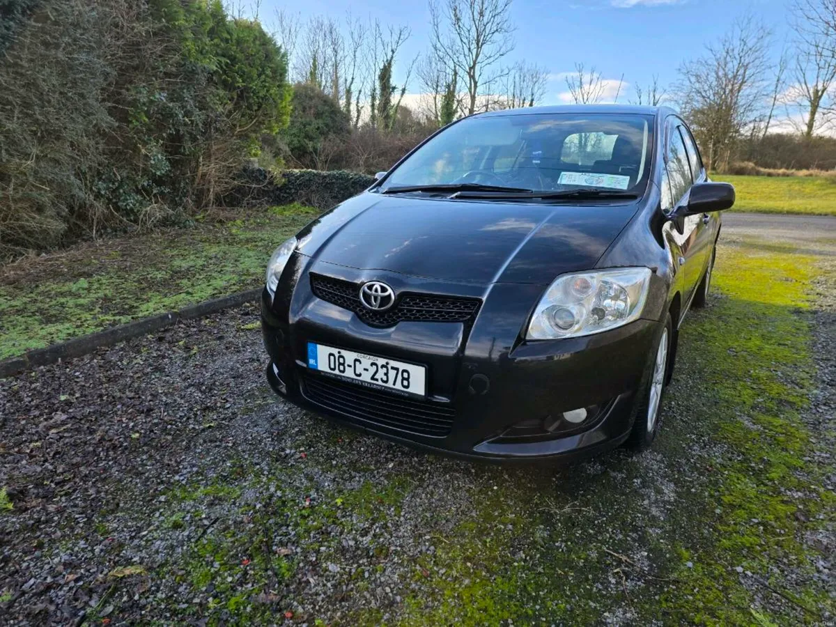 Toyota Auris - Image 2