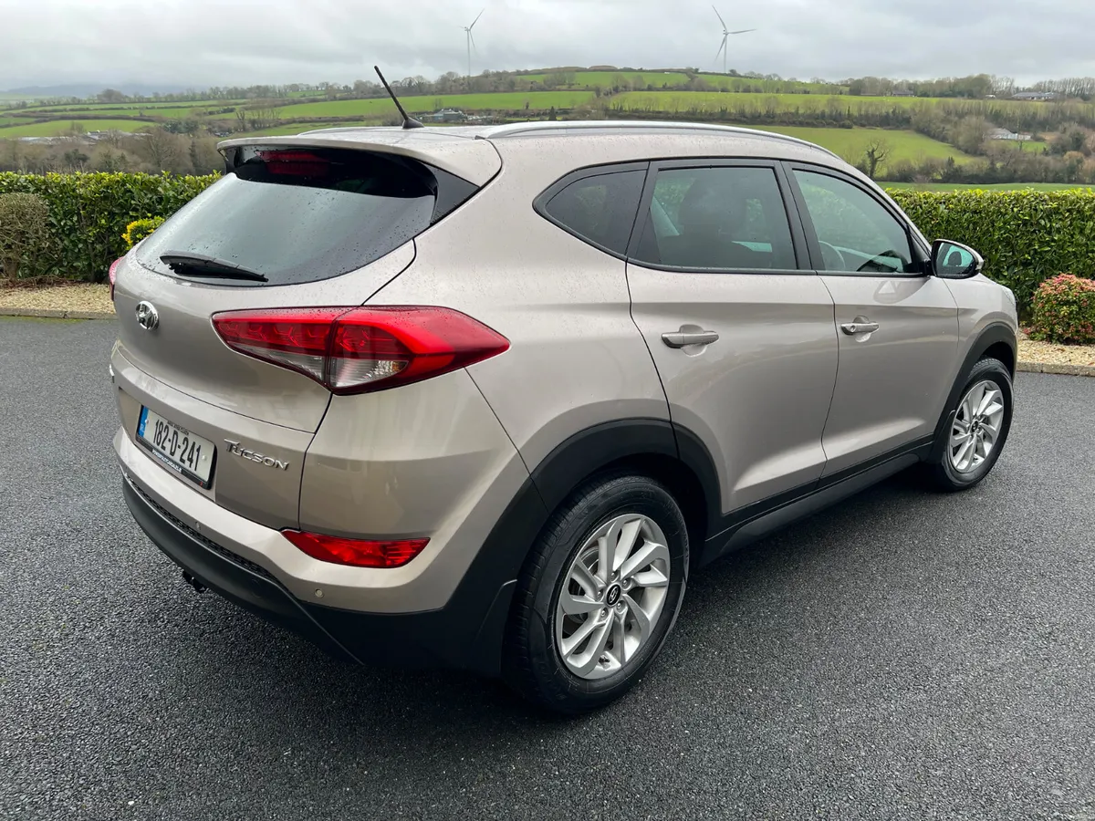 2018 (182)Hyundai Tucson 1.7 Diesel 119KMS NCT 28 - Image 4