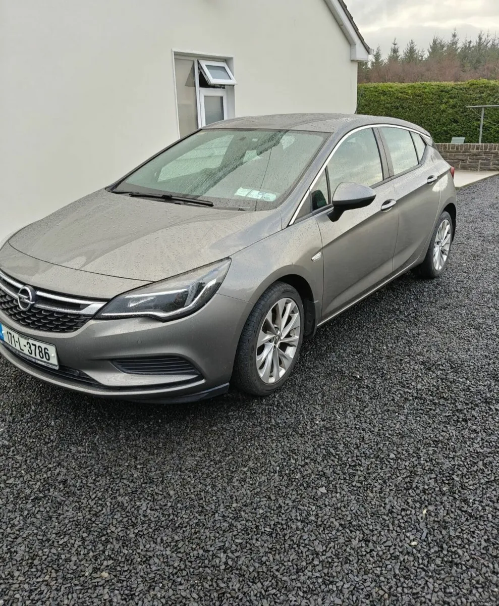 Opel Astra 2017 - Image 4