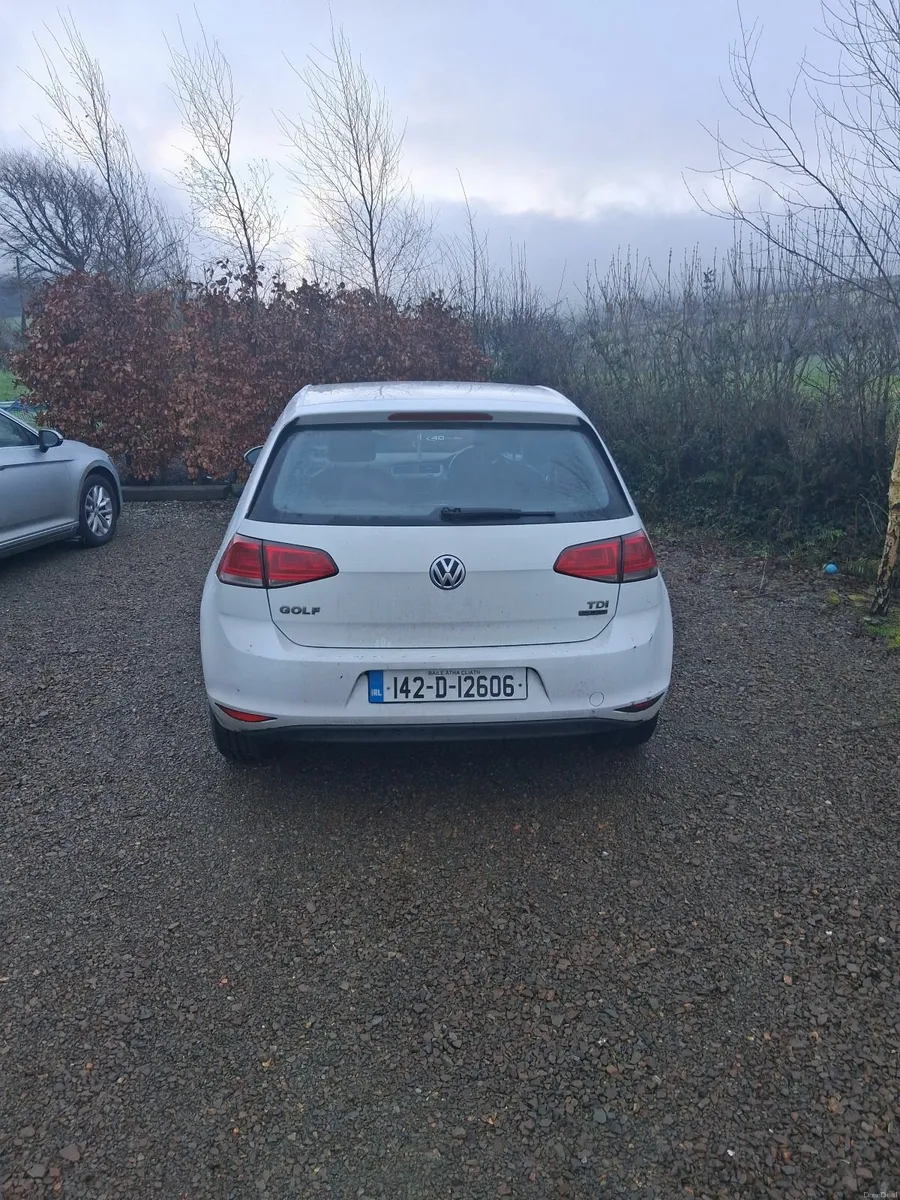 Volkswagen Golf 2014 - Image 2