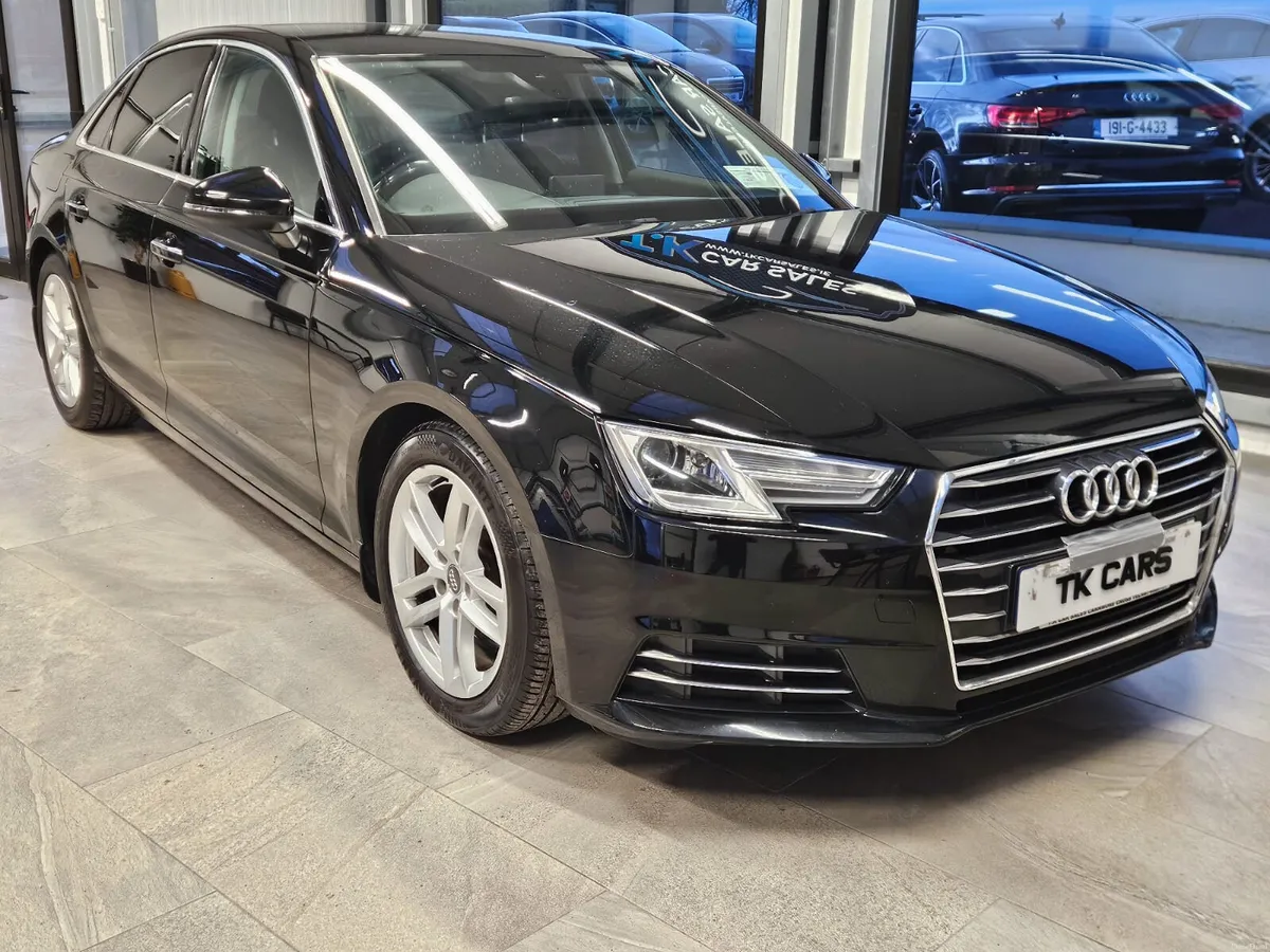 18 AUDI A4 SE ULTRA 2.0 DIESEL - Image 1