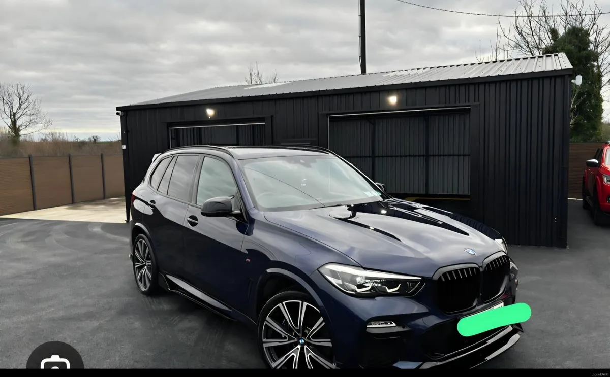 I want BMW X5 2020 or RANGE ROVER SPORT 400E 2020 - Image 1