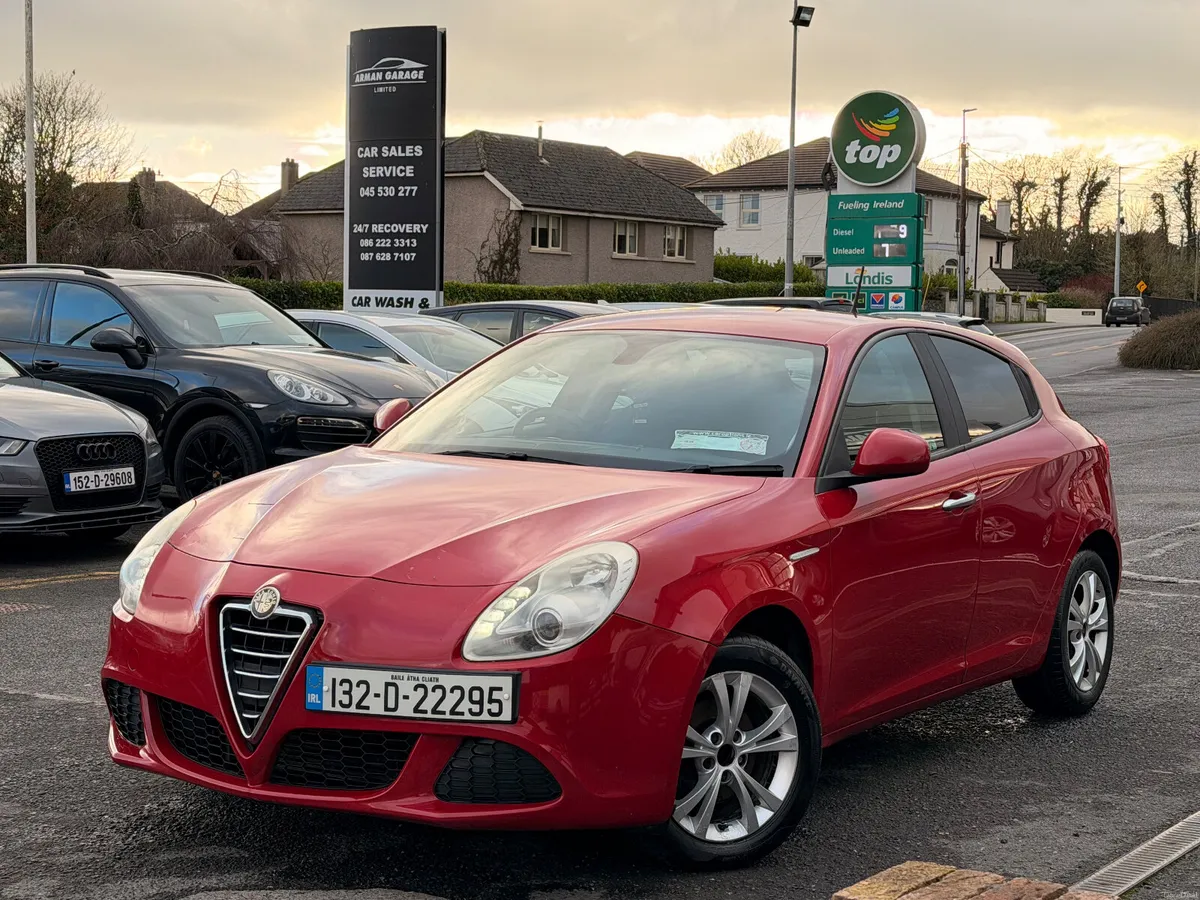 Alfa Romeo Giulietta 2013 1.4 turbo - Image 2