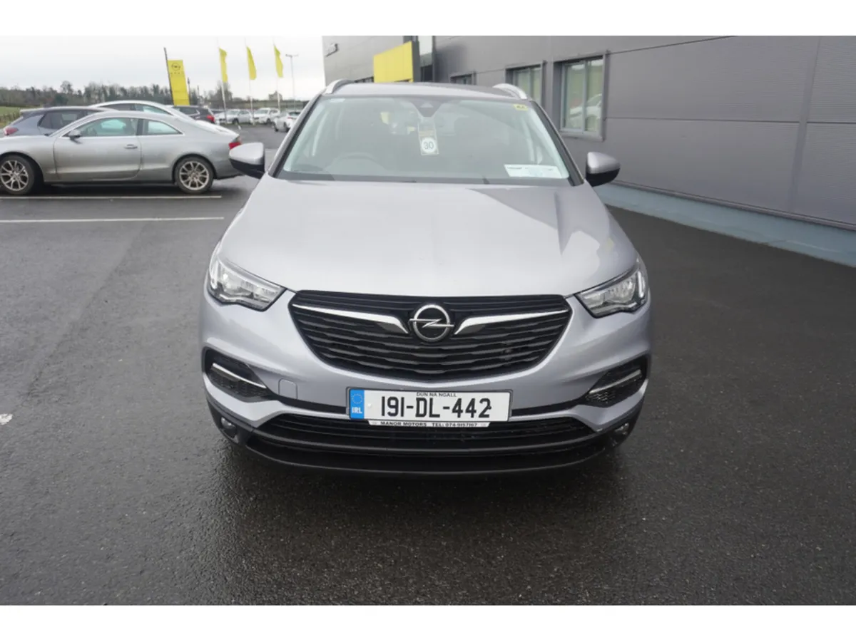 Opel Grandland X SC 1.5 T 130PS 4DR - Image 4