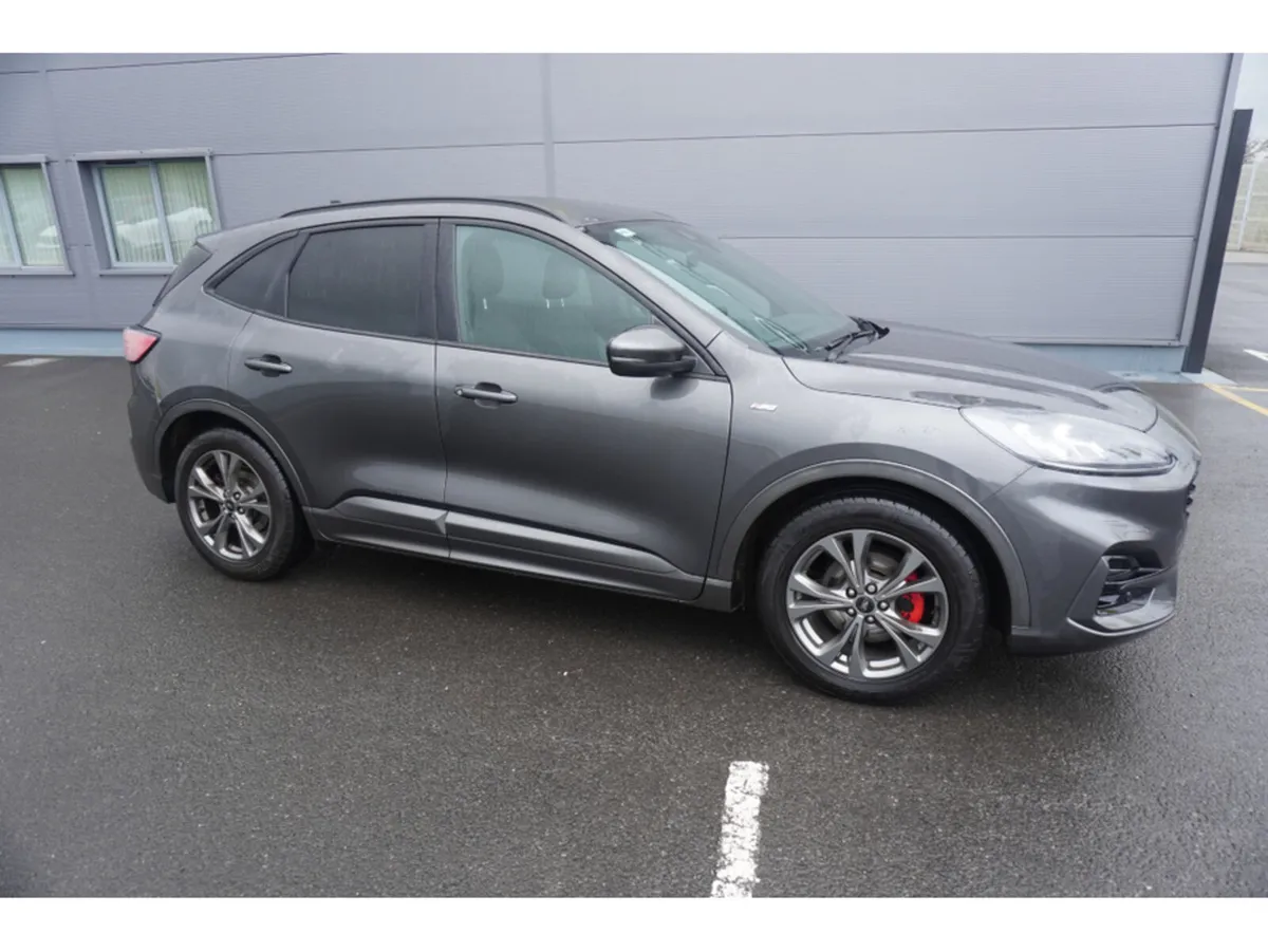 Ford Kuga ST-LINE X 5DR 1.5 TD 120 S6. S6.2 M6 - Image 3