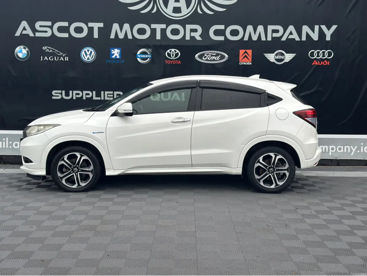 Honda Vezel Hybrid - Image 6