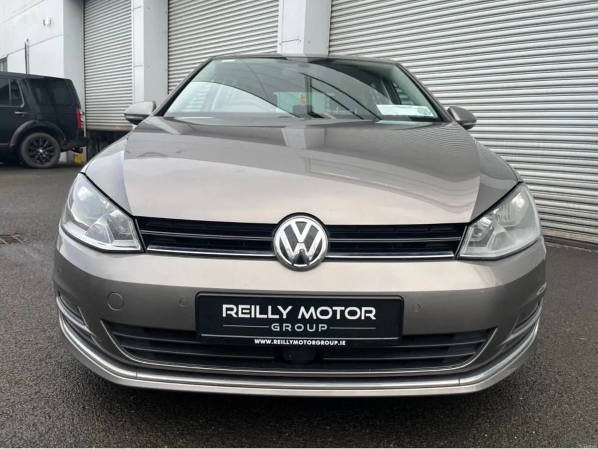 Volkswagen Golf 1.6 DIESEL HIGHLINE MANUAL - Image 3