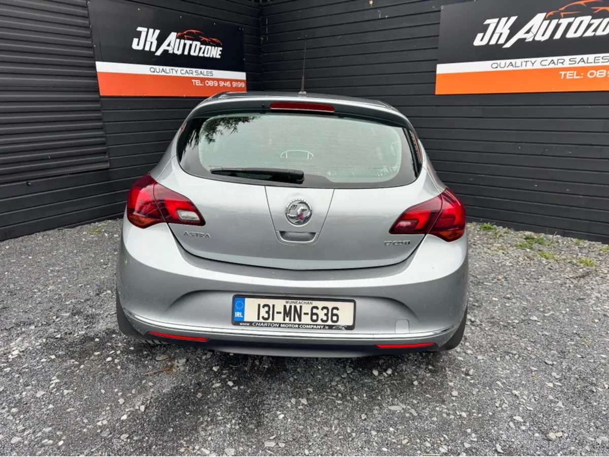 Opel Astra 1.7 CDTI SRI 123 BHP 5DR - Image 4