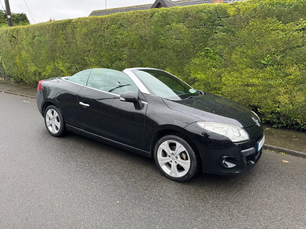 Renault Megane Convertible Automatic low mileage - Image 1