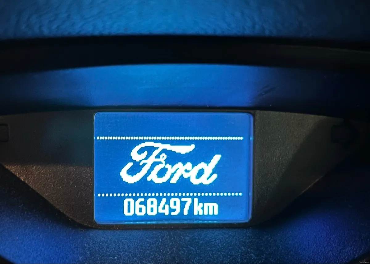 Ford C-Max 2015 - Image 2