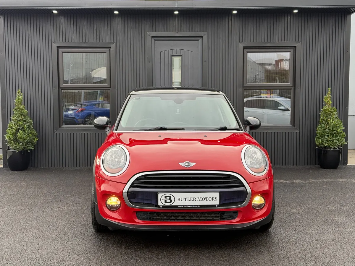 2017 Mini Cooper 1.5P Black Ed 5dr - Image 4