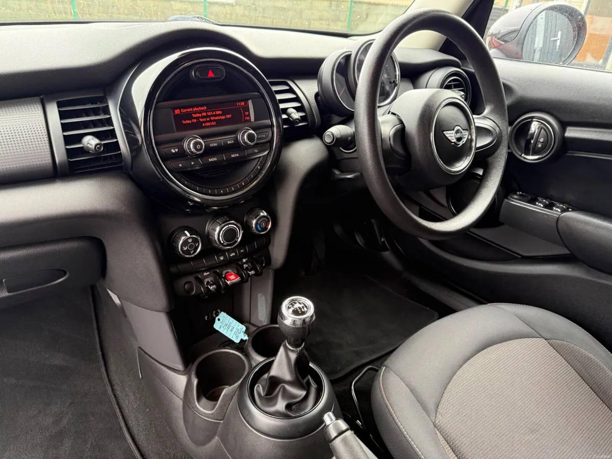 2017 Mini Cooper 1.5P Black Ed 5dr - Image 3