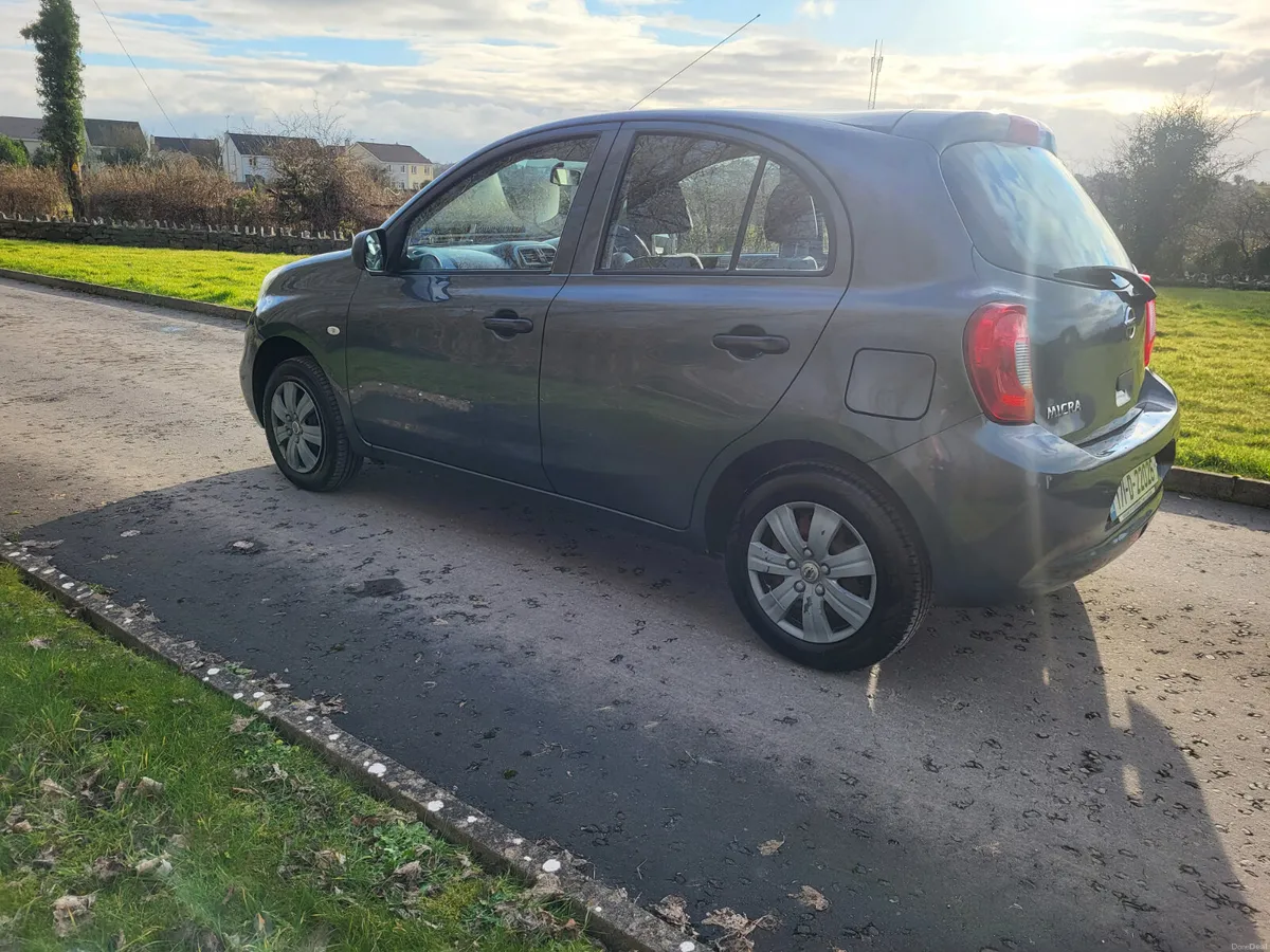 Nissan Micra Automatic  2017 - Image 4
